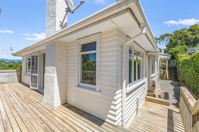 Photo of property in 3d Wallace Place, Westown, New Plymouth, 4310