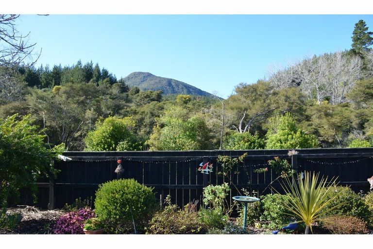 Photo of property in 14 Porritt Drive, Kawerau, 3127