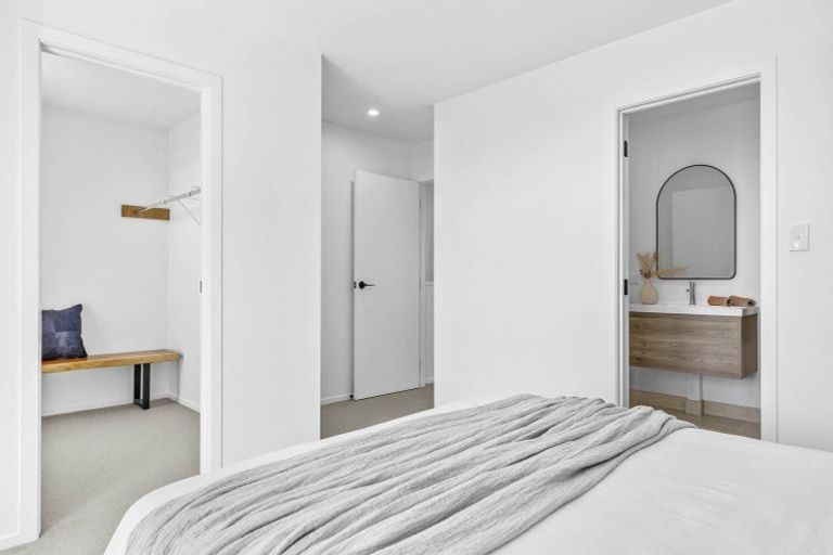 Photo of property in 26a Brennan Avenue, Te Atatu Peninsula, Auckland, 0610