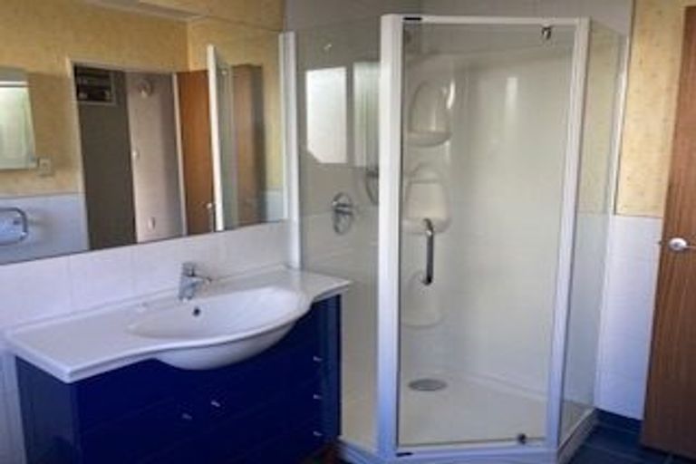 Photo of property in 2 Leith Street, Kinmont Park, Mosgiel, 9024