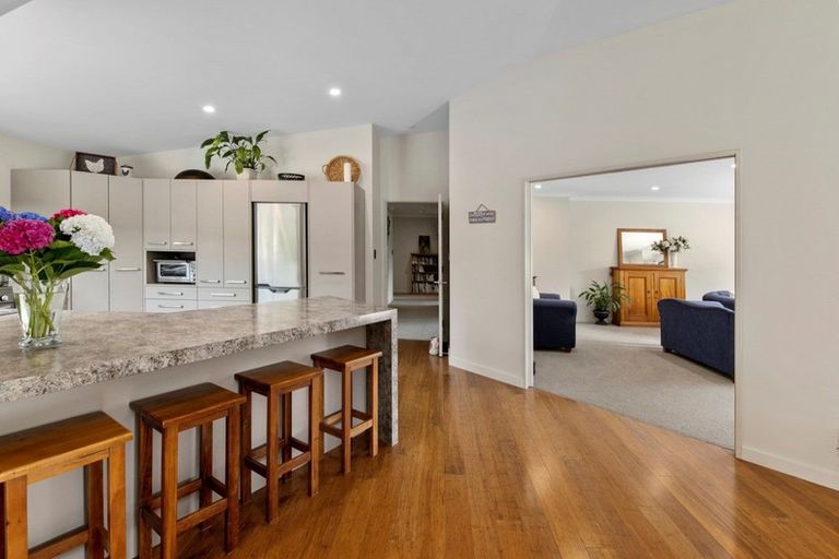 Photo of property in 34 Denton Road, Levin, 5571