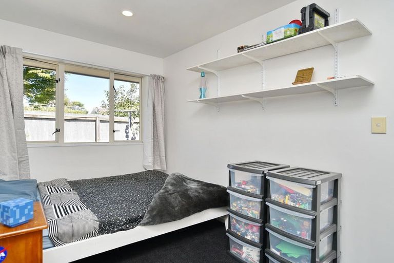 Photo of property in 142c Wainoni Road, Avondale, Christchurch, 8061