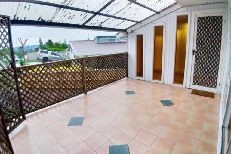 Photo of property in 117a Kia Ora Road, Beach Haven, Auckland, 0626