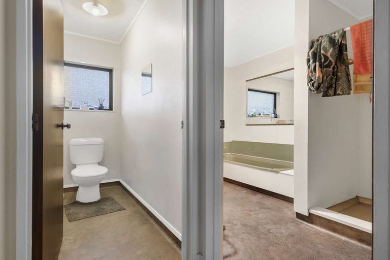 Photo of property in 375 Westminster Avenue, Tamatea, Napier, 4112