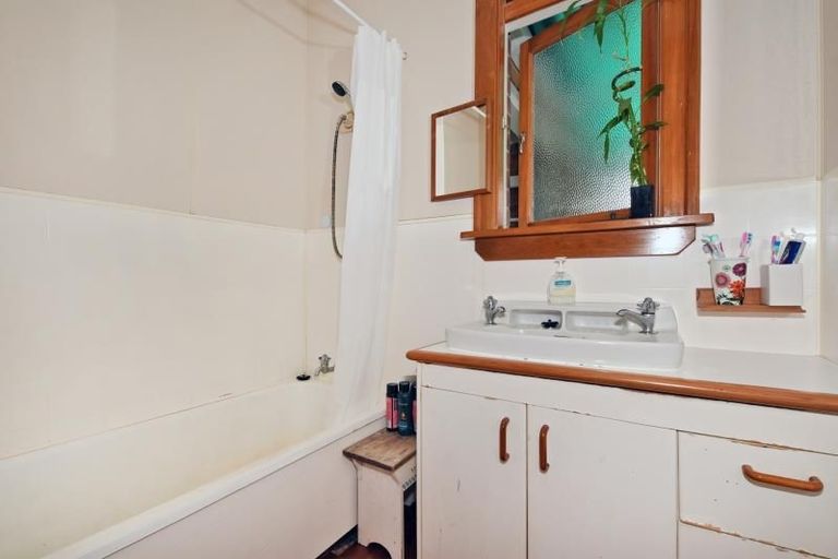 Photo of property in 118 Kamo Road, Kensington, Whangarei, 0112