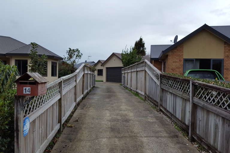 Photo of property in 14 Saxon Woods Drive, Rototuna North, Hamilton, 3210