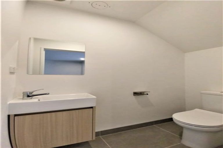 Photo of property in 10 Whai Hua Lane, Mangere Bridge, Auckland, 2022