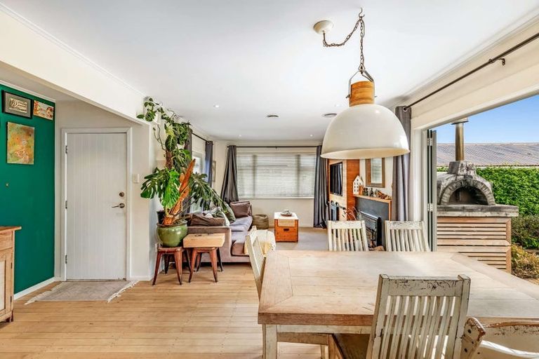 Photo of property in 120 Parkhurst Road, Parakai, 0830