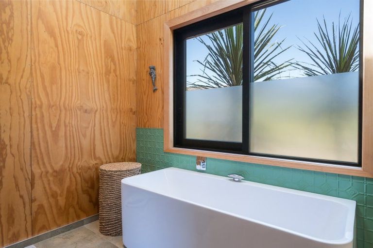 Photo of property in 538 Riwaka-sandy Bay Road, Kaiteriteri, Motueka, 7197