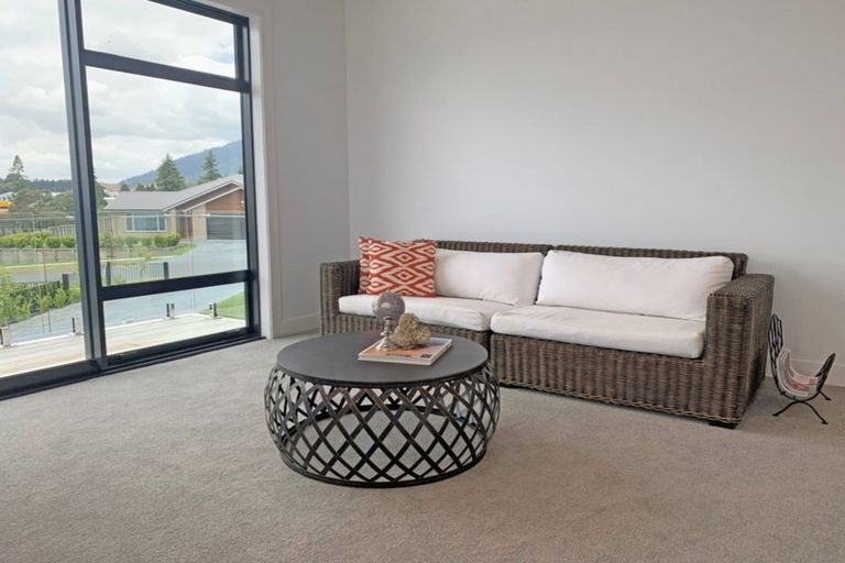 Photo of property in 32 Coprosma Crescent, Waipahihi, Taupo, 3330