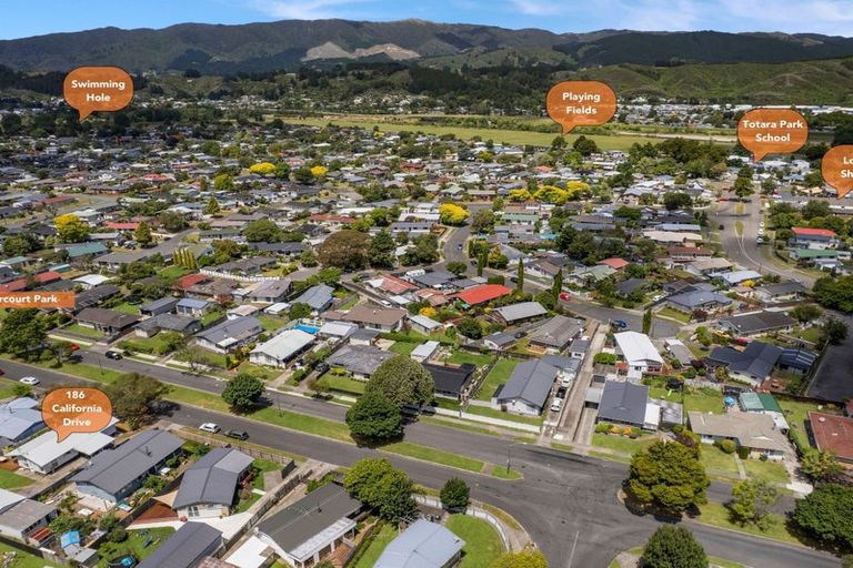 Photo of property in 186 California Drive, Totara Park, Upper Hutt, 5018