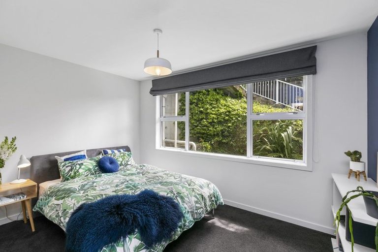 Photo of property in 27 Voltaire Street, Karori, Wellington, 6012