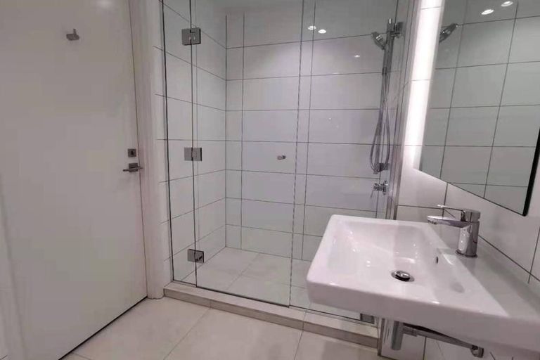 Photo of property in 2/218 Green Lane West, Epsom, Auckland, 1051