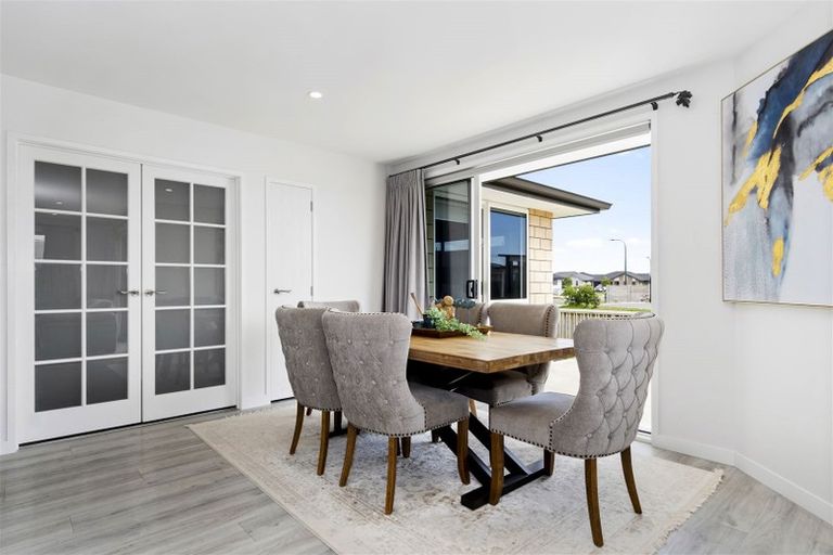 Photo of property in 4 Kotiate Street, Papamoa Beach, Papamoa, 3118