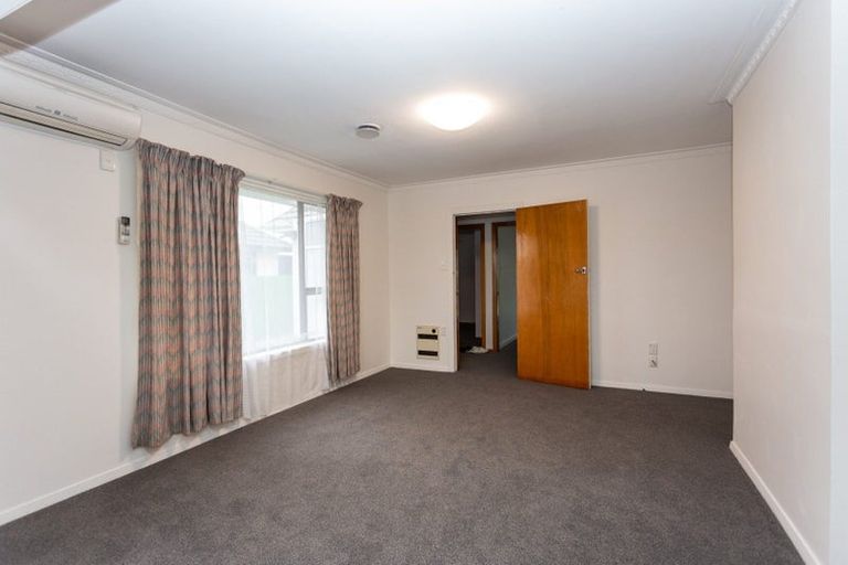 Photo of property in 6 Greenhurst Street, Sockburn, Christchurch, 8042