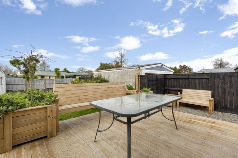Photo of property in 134 Ruamahanga Crescent, Terrace End, Palmerston North, 4410