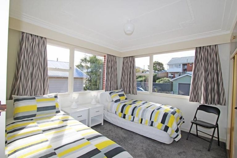 Photo of property in 8a Borthwick Street, Kenmure, Dunedin, 9011