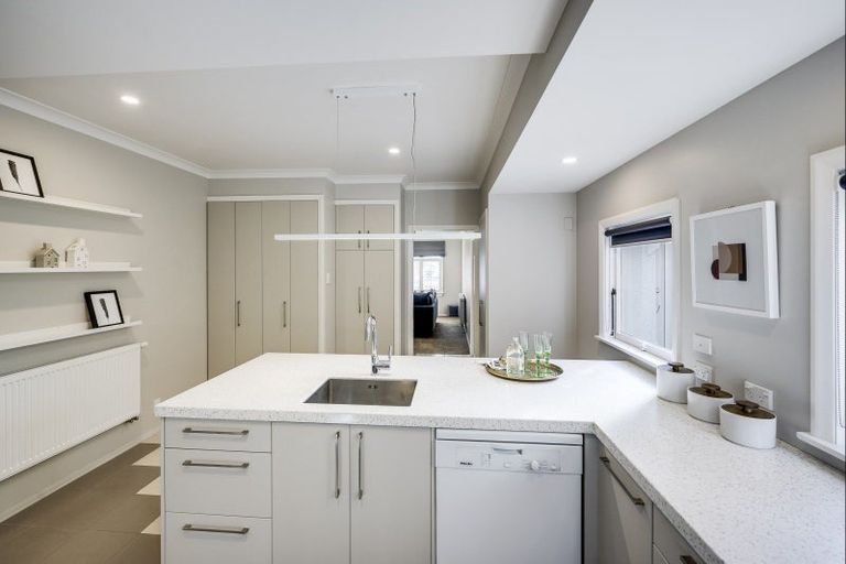 Photo of property in 48 Campbell Street, Havelock North, 4130