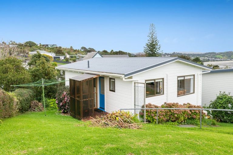 Photo of property in 4 Fidelis Avenue, Snells Beach, 0920