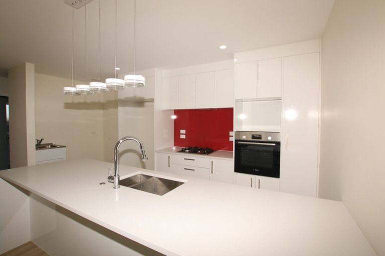 Photo of property in 83a Glengarry Road, Glen Eden, Auckland, 0602