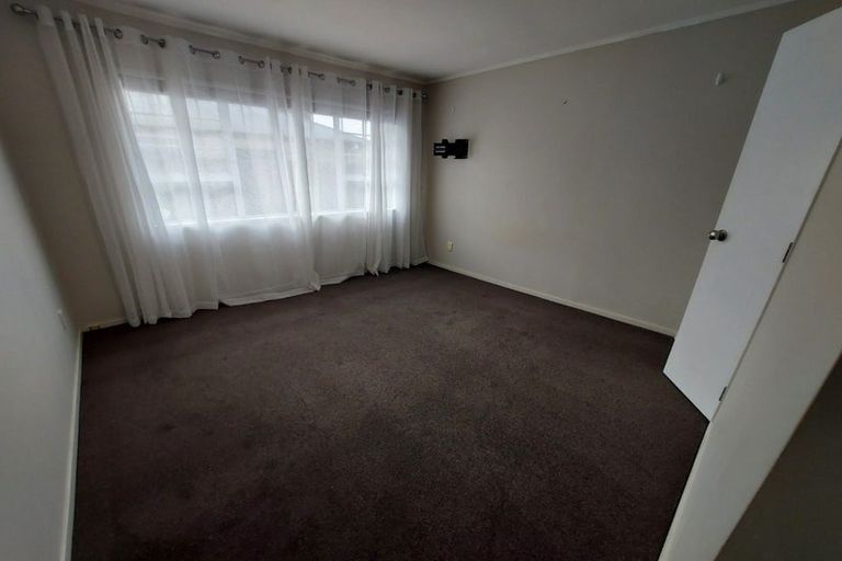 Photo of property in 19 Sandwich Road, St Andrews, Hamilton, 3200