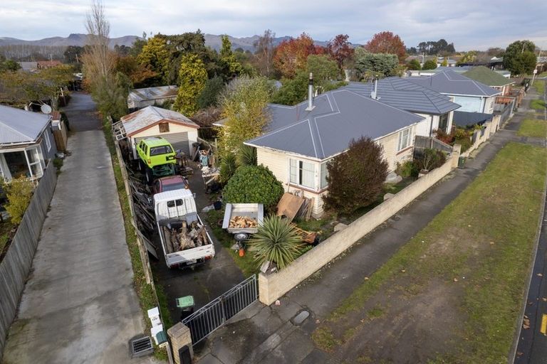 Photo of property in 124 Pages Road, Wainoni, Christchurch, 8061