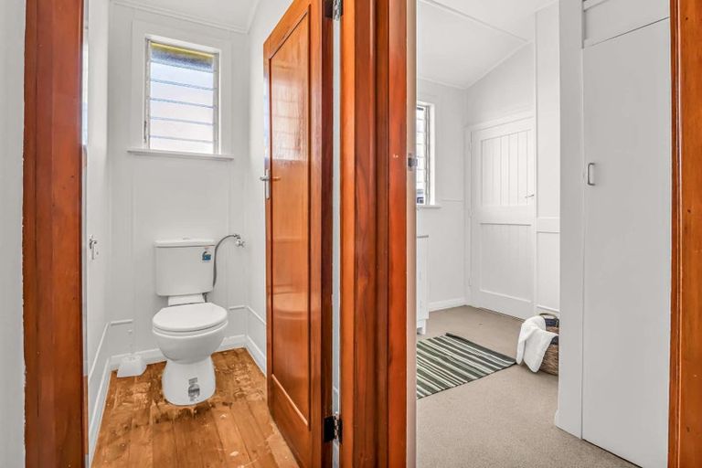 Photo of property in 25 Kent Road, Saint Johns Hill, Whanganui, 4501