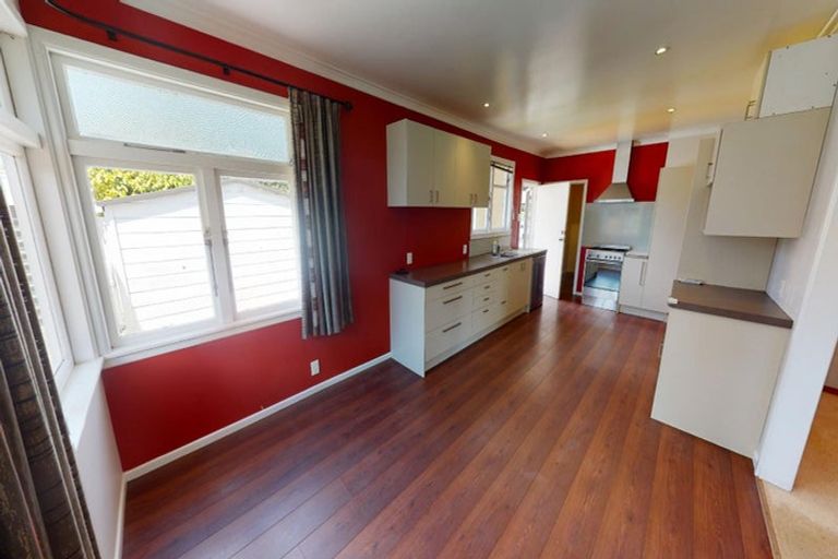 Photo of property in 11 Franklin Avenue, Hokowhitu, Palmerston North, 4410