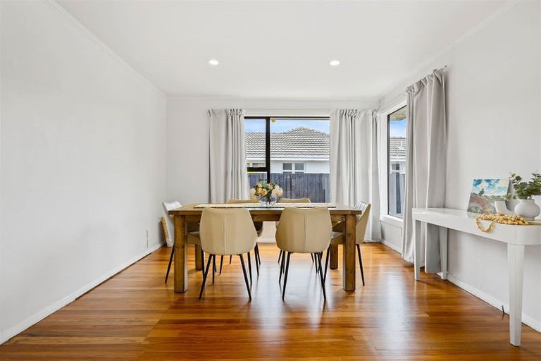 Photo of property in 8 Westburn Terrace, Burnside, Christchurch, 8041