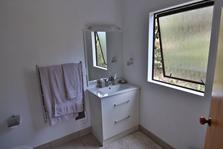 Photo of property in 44 Ward Drive, Opua, 0200