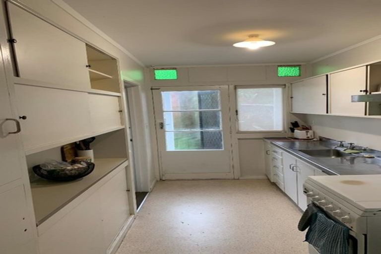 Photo of property in 36 Opaheke Road, Opaheke, Papakura, 2113