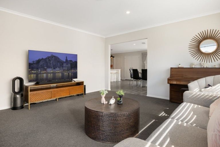 Photo of property in 93 Puhirake Crescent, Pyes Pa, Tauranga, 3112