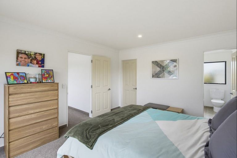 Photo of property in 1 William Noel Place, Waikanae Beach, Waikanae, 5036