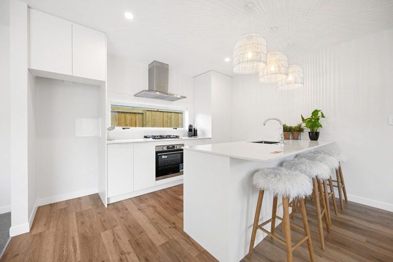 Photo of property in 21 Halo Green, Peacocke, Hamilton, 3206