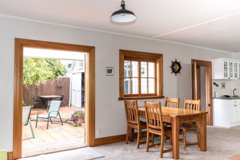 Photo of property in 13 Buchanan Street, Devonport, Auckland, 0624