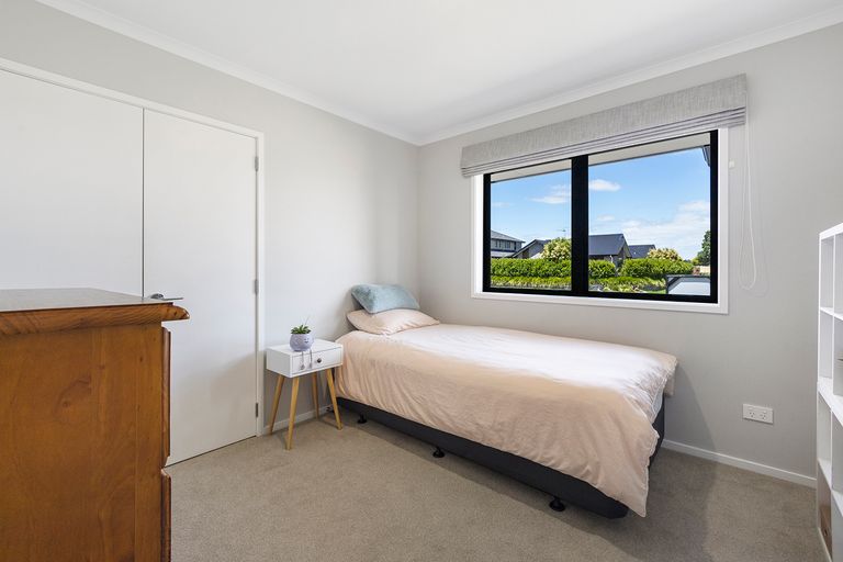 Photo of property in 39a Norfolk Drive, Cambridge, 3434