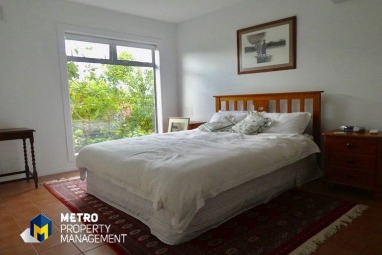 Photo of property in 68 Cliffs Road, Saint Clair, Dunedin, 9012