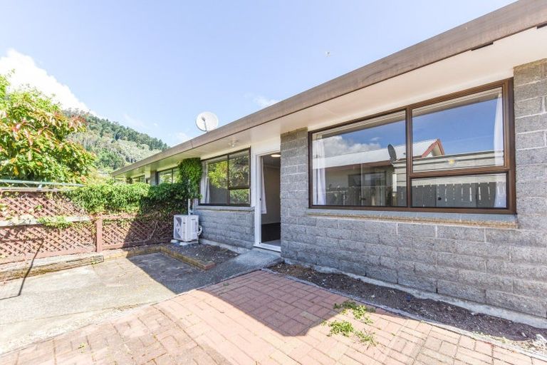 Photo of property in 2/131 Tipahi Street, Nelson South, Nelson, 7010