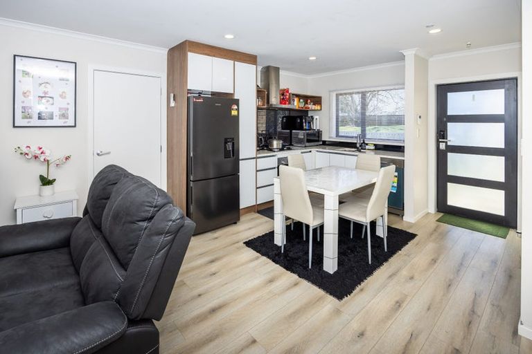 Photo of property in 12c Jamieson Crescent, St Andrews, Hamilton, 3200