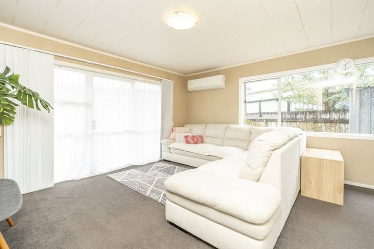 Photo of property in 2/6 Snead Place, Hamilton East, Hamilton, 3216