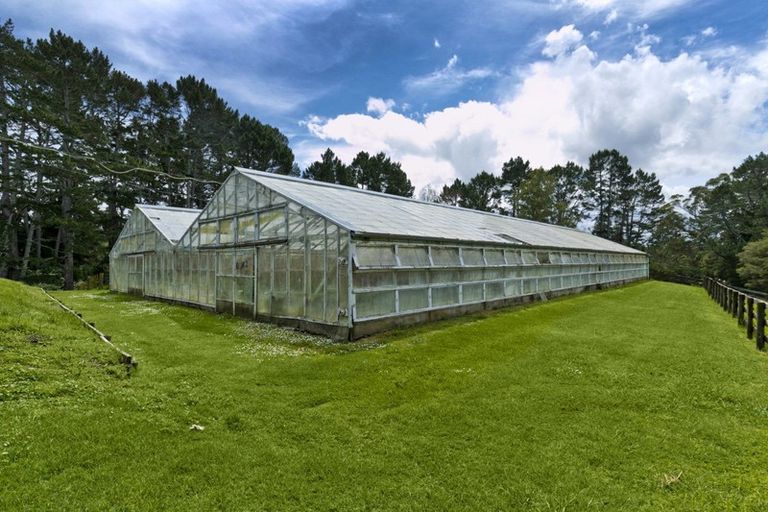 Photo of property in 9 Dysart Lane, Kumeu, 0891