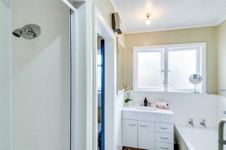 Photo of property in 152 Auckland Road, Greenmeadows, Napier, 4112