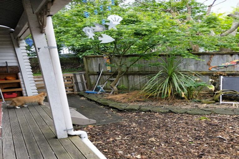 Photo of property in 18b Mckenzie Street, Levin, 5510