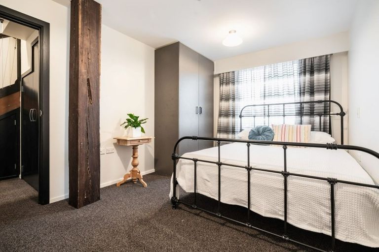 Photo of property in 3/5 Jetty Street, Dunedin Central, Dunedin, 9016