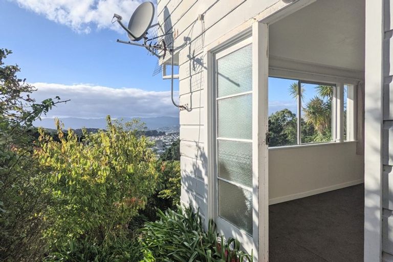 Photo of property in 3 Asquith Terrace, Brooklyn, Wellington, 6021