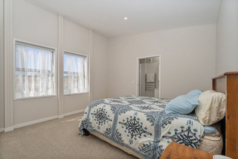 Photo of property in 8 Ngaroma Crescent, Whitianga, 3510