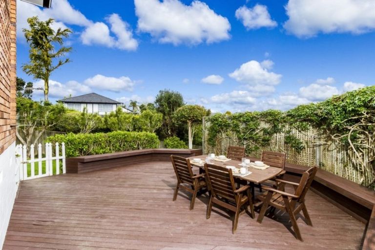 Photo of property in 35 Kenmure Avenue, Forrest Hill, Auckland, 0620