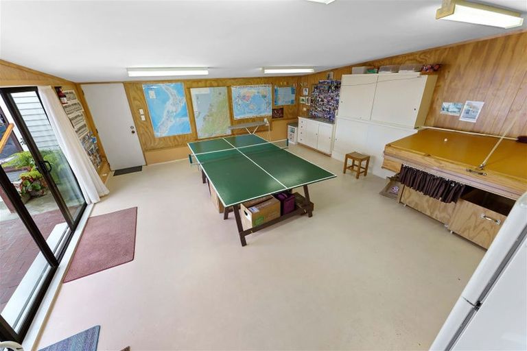 Photo of property in 6 William Street, Waikanae Beach, Waikanae, 5036