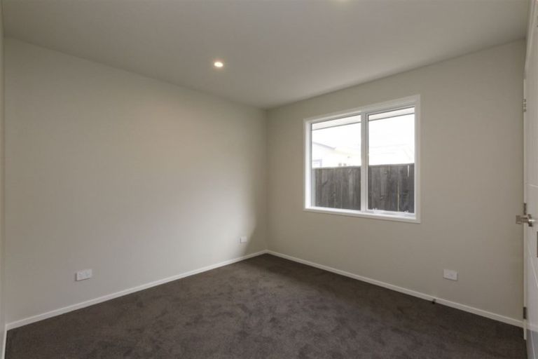 Photo of property in 74 Heretaunga Street, Palmerston North, 4414