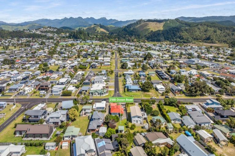 Photo of property in 218b Ocean Road, Whangamata, 3620